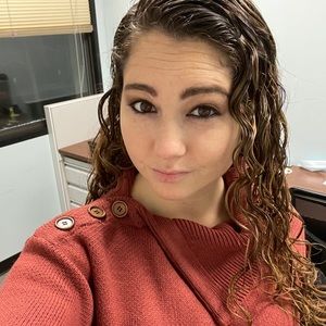 Meet your Posher, Jacquelyn